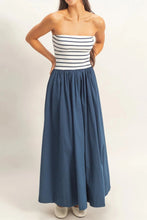 Load image into Gallery viewer, Stripe Midi Dress
