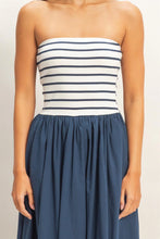 Load image into Gallery viewer, Stripe Midi Dress