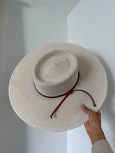 Load image into Gallery viewer, Lux Palm Leaf Hat