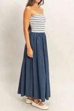 Load image into Gallery viewer, Stripe Midi Dress