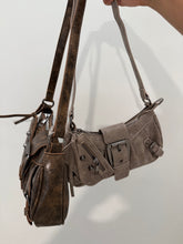 Load image into Gallery viewer, Buckle Bag